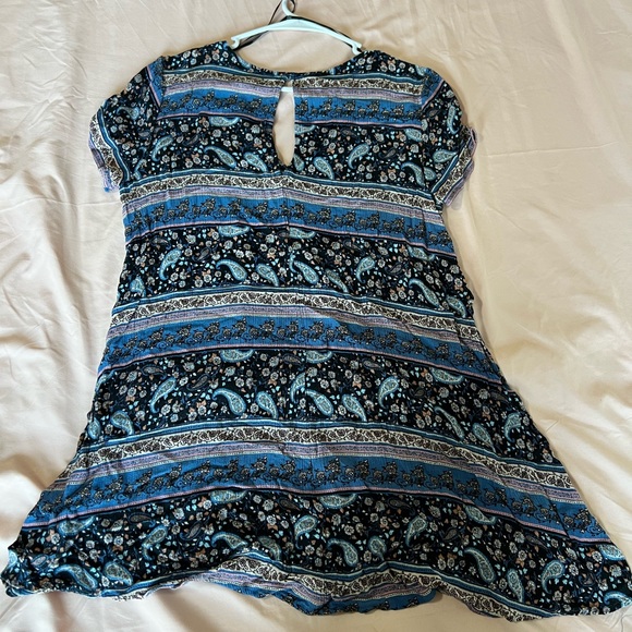 Forever 21 patterned dress - Picture 2 of 3